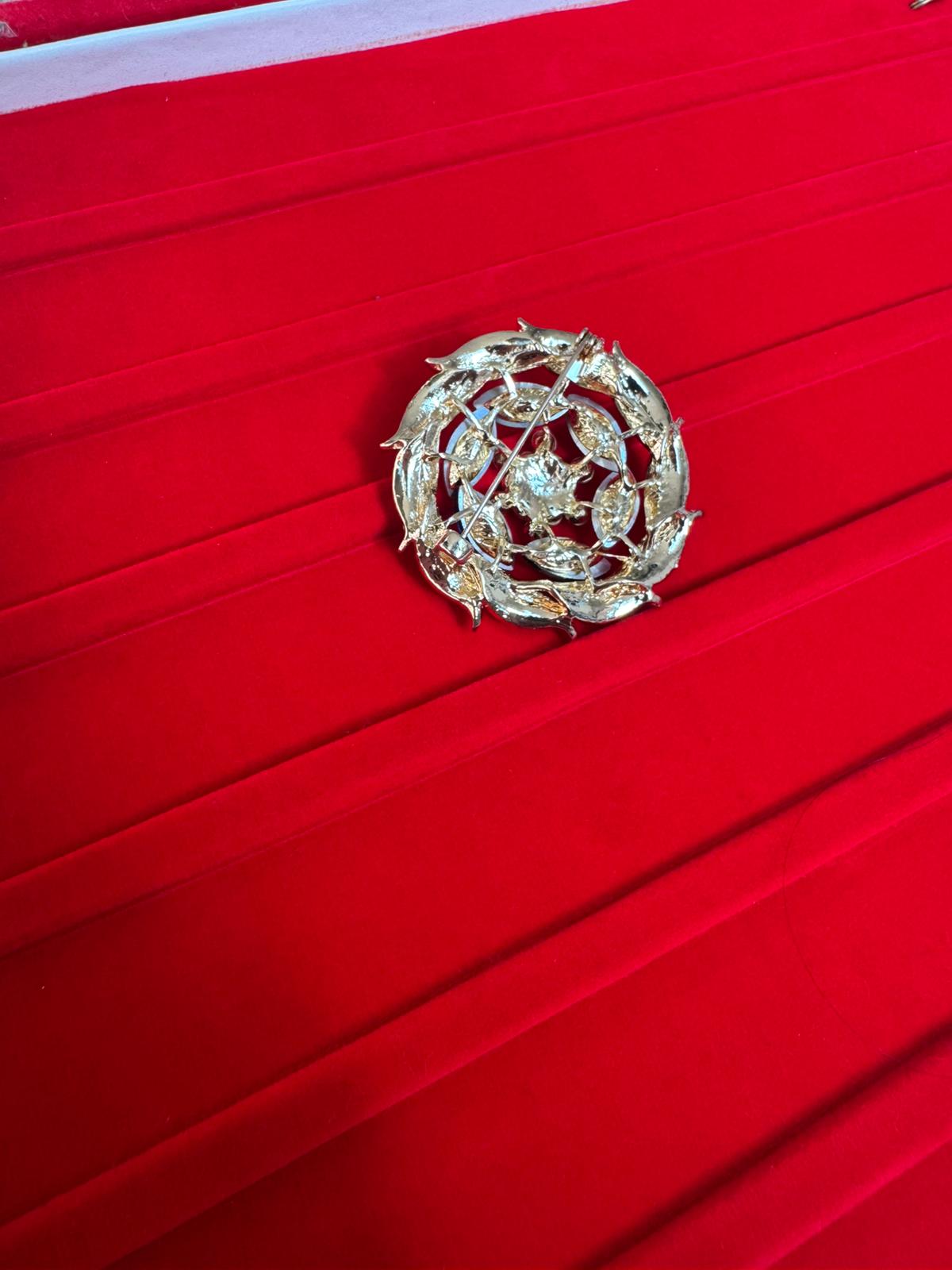 Rose Design, Precious stone Studded Brooche For Add On Luxury To Basic Wardrobe