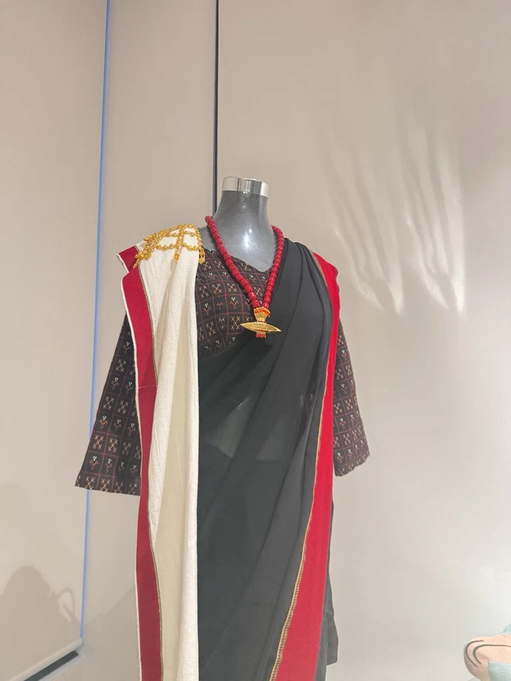 Hakupatasi Saree Set