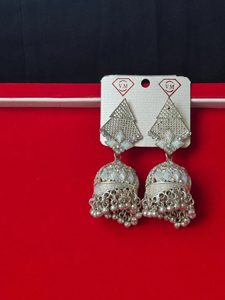 White jhumka earrings, Traditional South Asian Jewellery perfect for any occasion